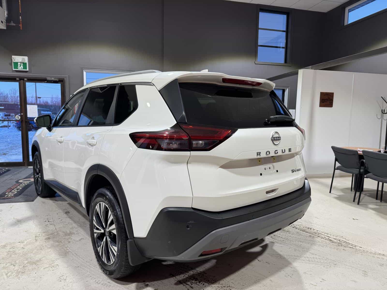 Image 4 Nissan Rogue SV 2023