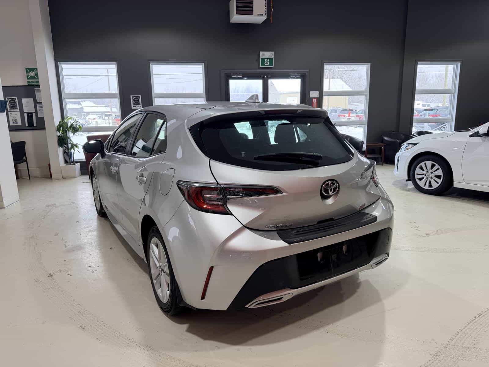2021 Toyota Corolla SE - Image 4