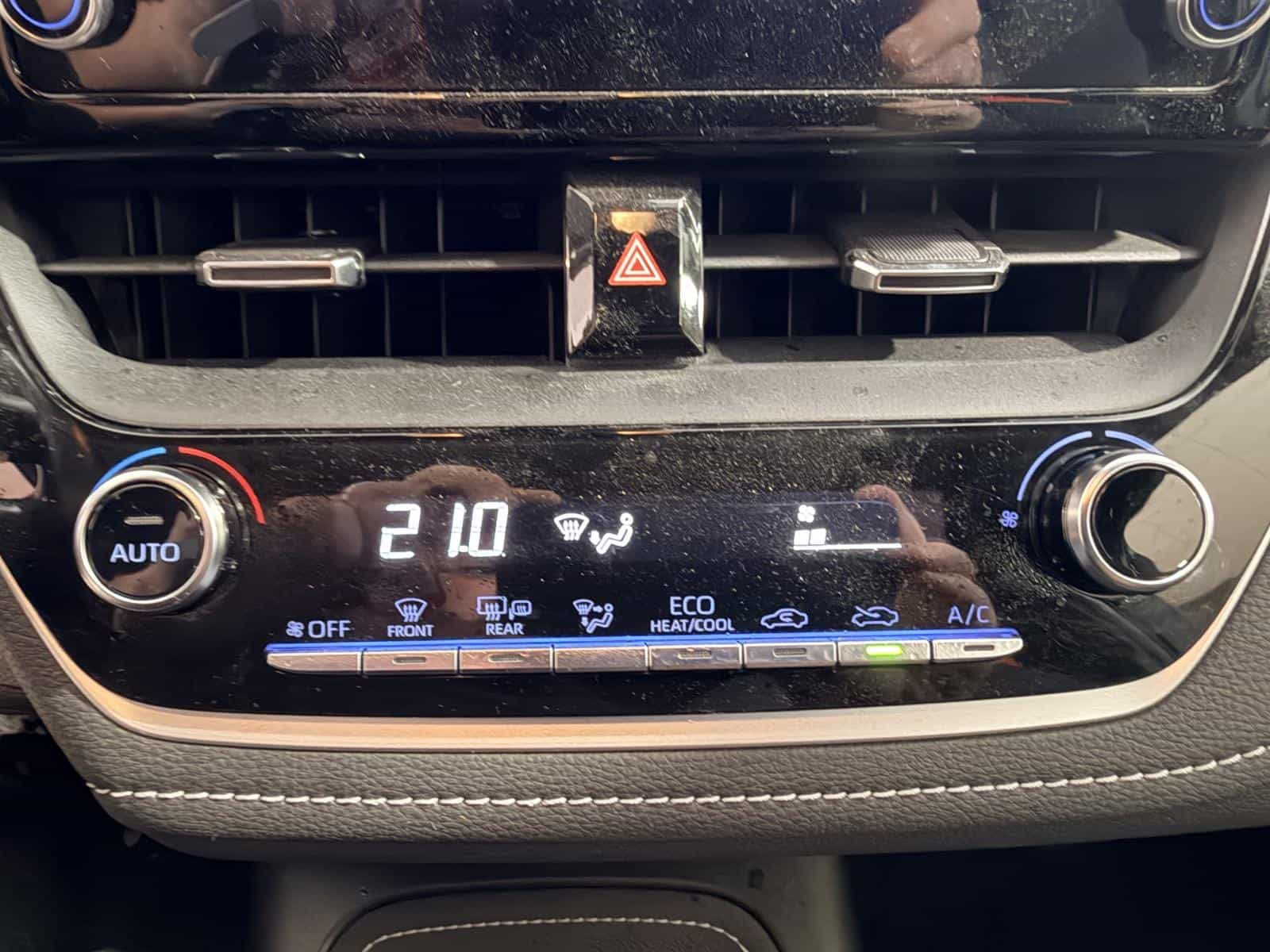 Image 25 Toyota Corolla SE 2021