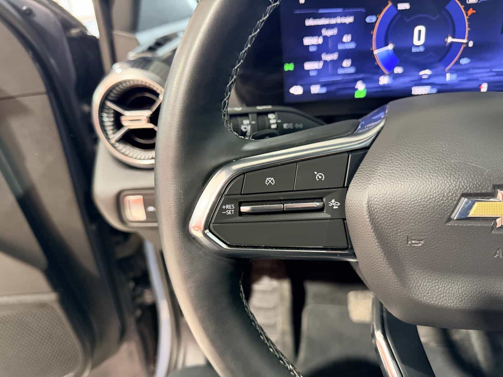 2025 Chevrolet Blazer EV LT - Image 20