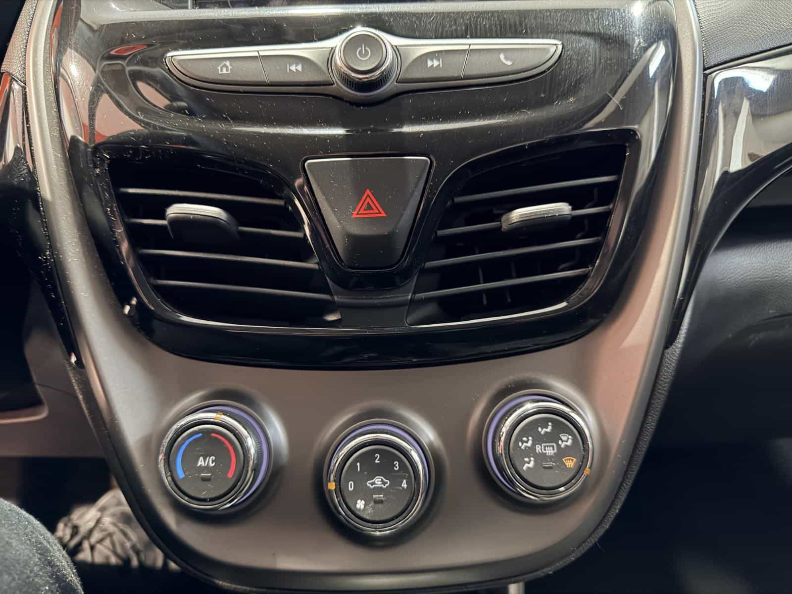 2022 Chevrolet Spark 1LT - Image 22