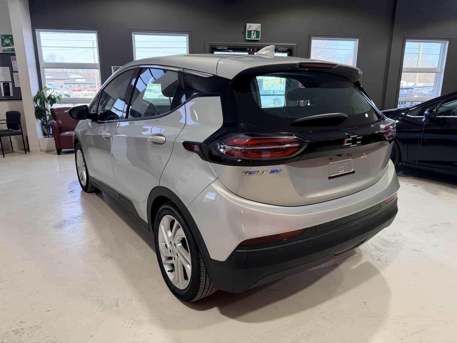 Image 4 Chevrolet Bolt EV LT 2023