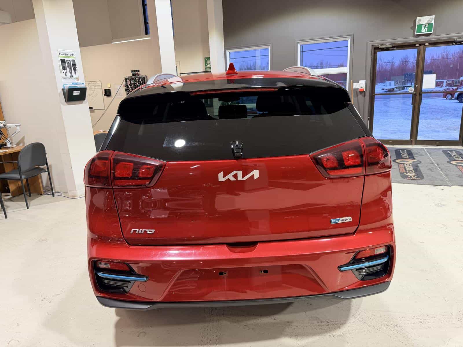 2020 Kia Niro EV SX Touring - Image 4