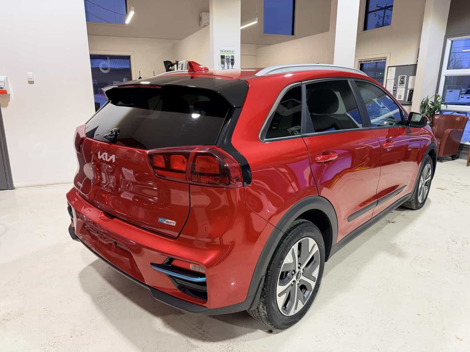 2020 Kia Niro EV SX Touring - Image 6