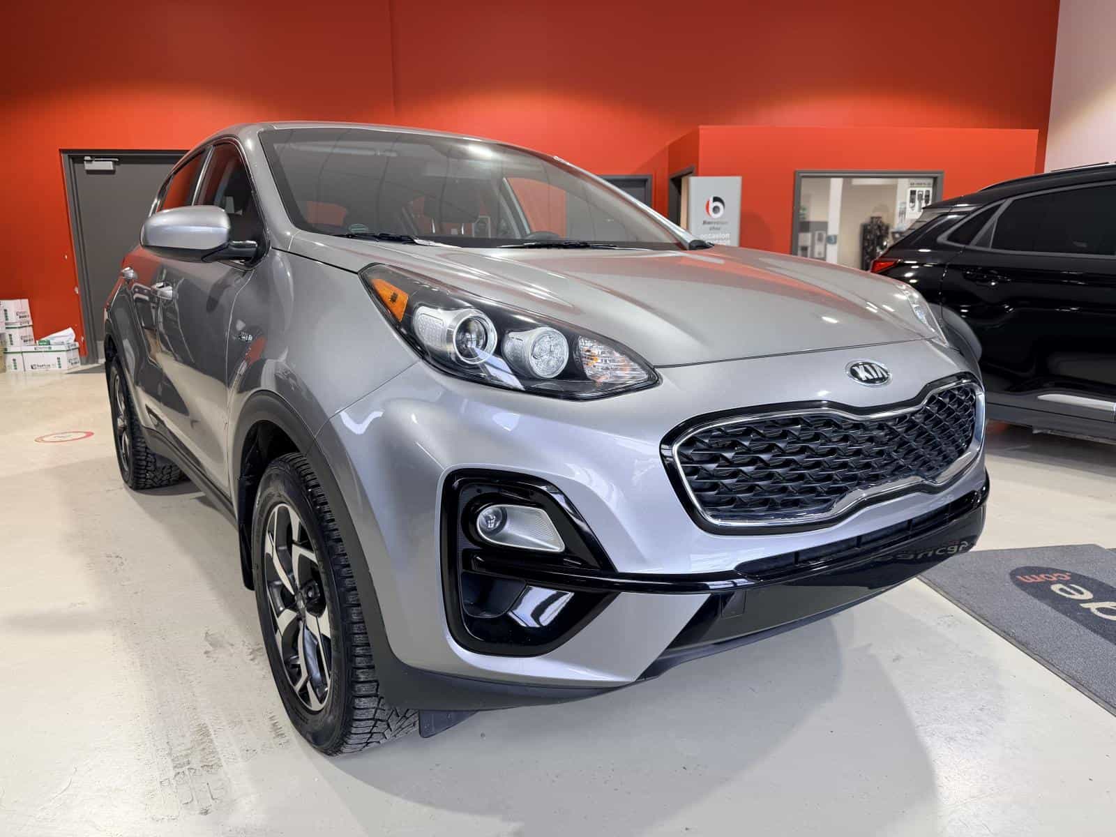 2022 Kia Sportage LX - Image 11