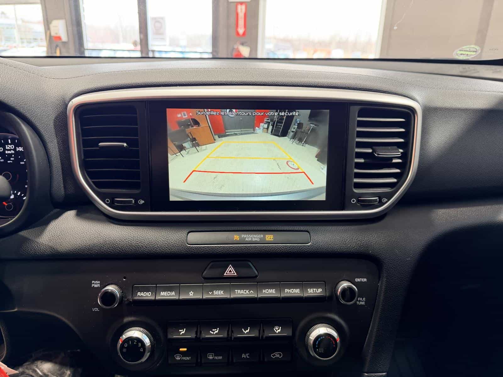 2022 Kia Sportage LX - Image 23