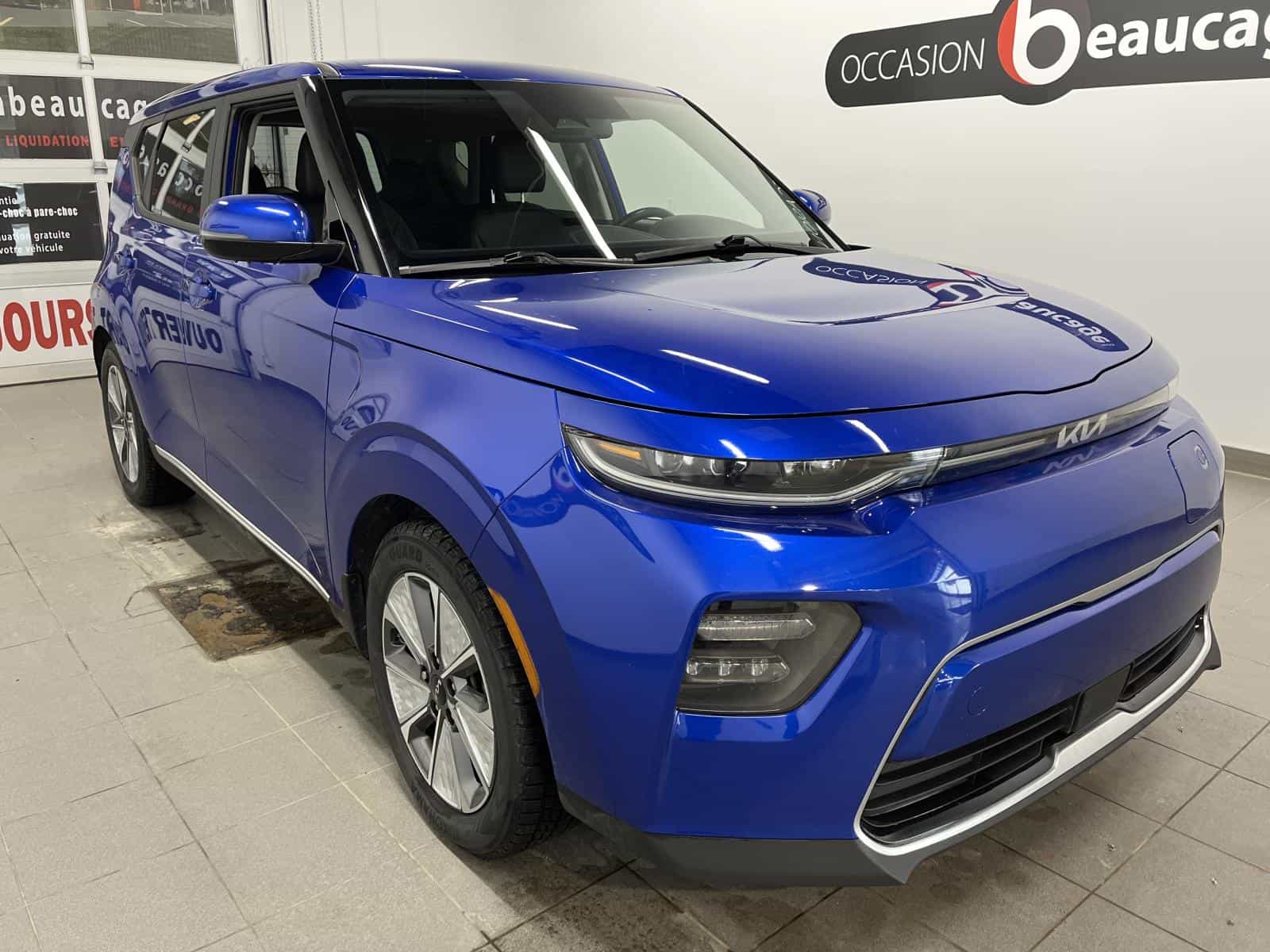 2023 Kia Soul EV Limited - Image 6