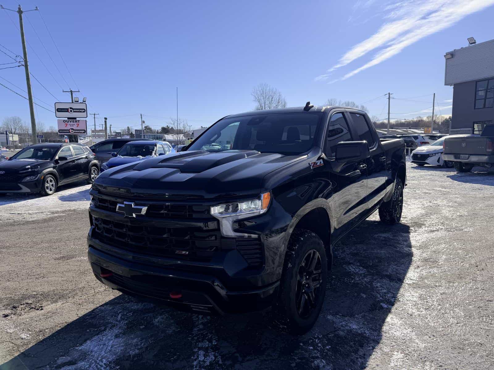 2025 Chevrolet Silverado 1500 LT Trail Boss - Image 1