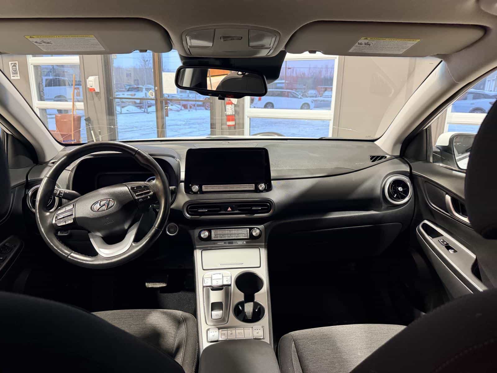 2023 Hyundai Kona EV Preferred - Image 20