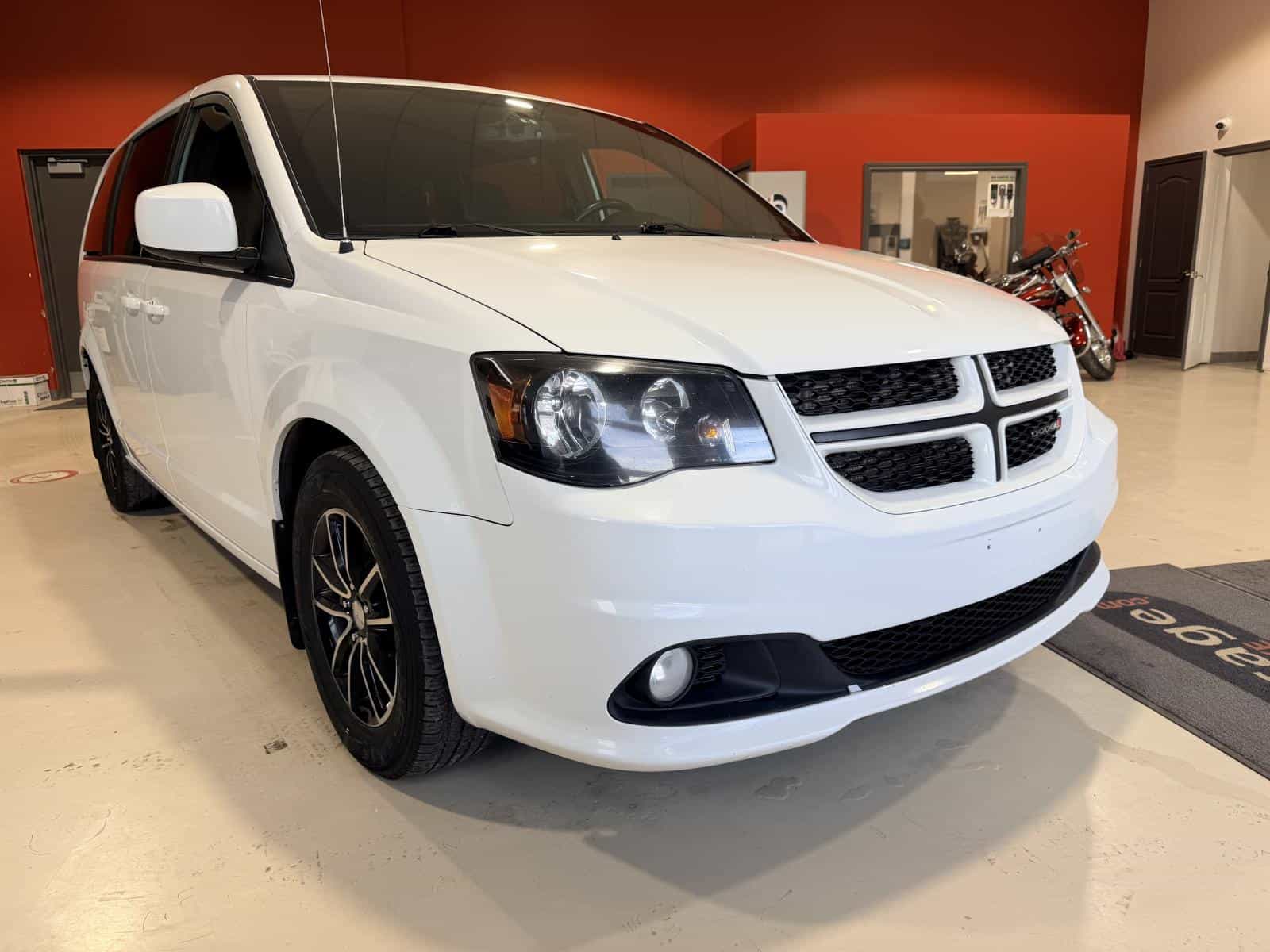 2018 Dodge Grand Caravan GT - Image 8
