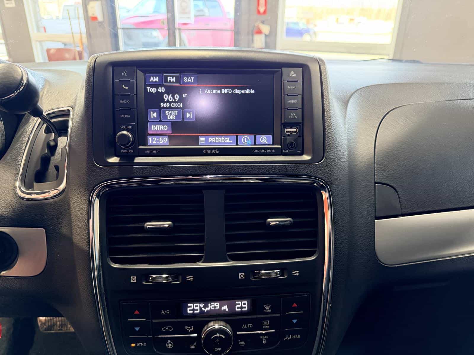 2018 Dodge Grand Caravan GT - Image 18