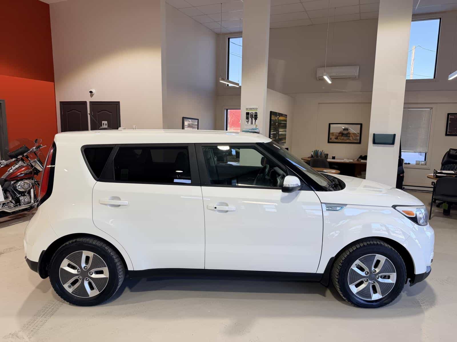 2019 Kia Soul EV Luxury - Image 9
