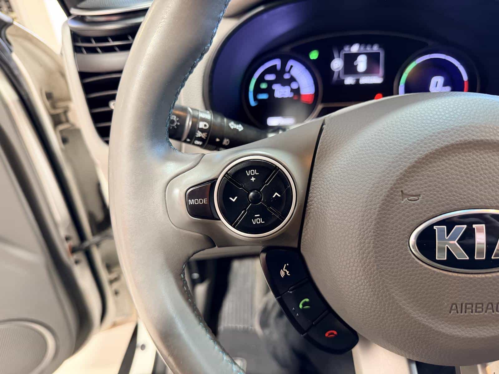 2019 Kia Soul EV Luxury - Image 21