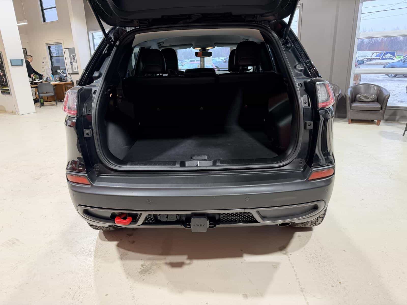 2021 Jeep Cherokee Trailhawk - Image 7