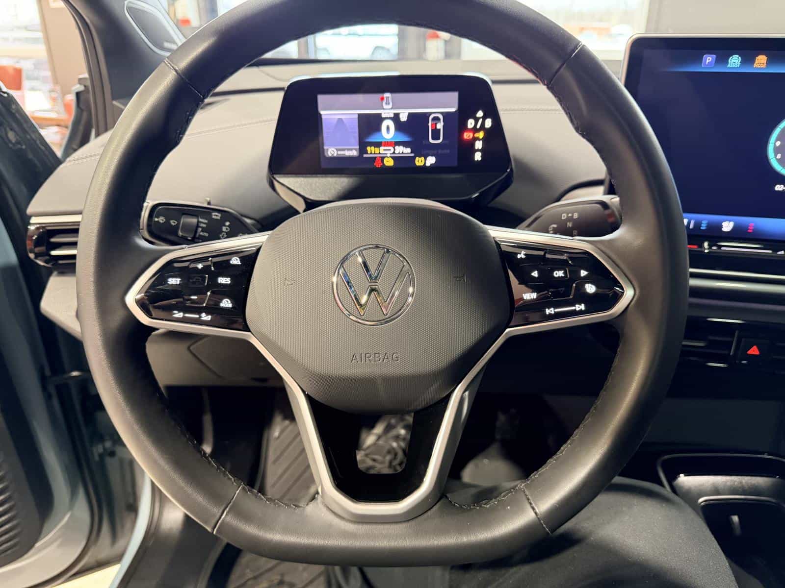 2024 Volkswagen ID.4 Pro - Image 19