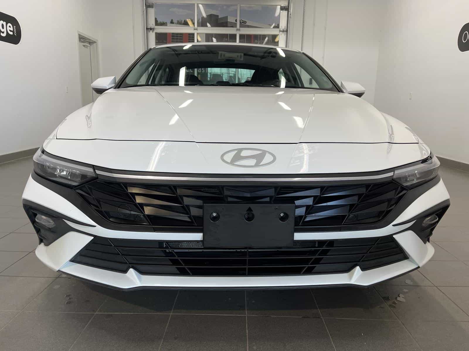 Image 7 Hyundai Elantra Preferred 2024