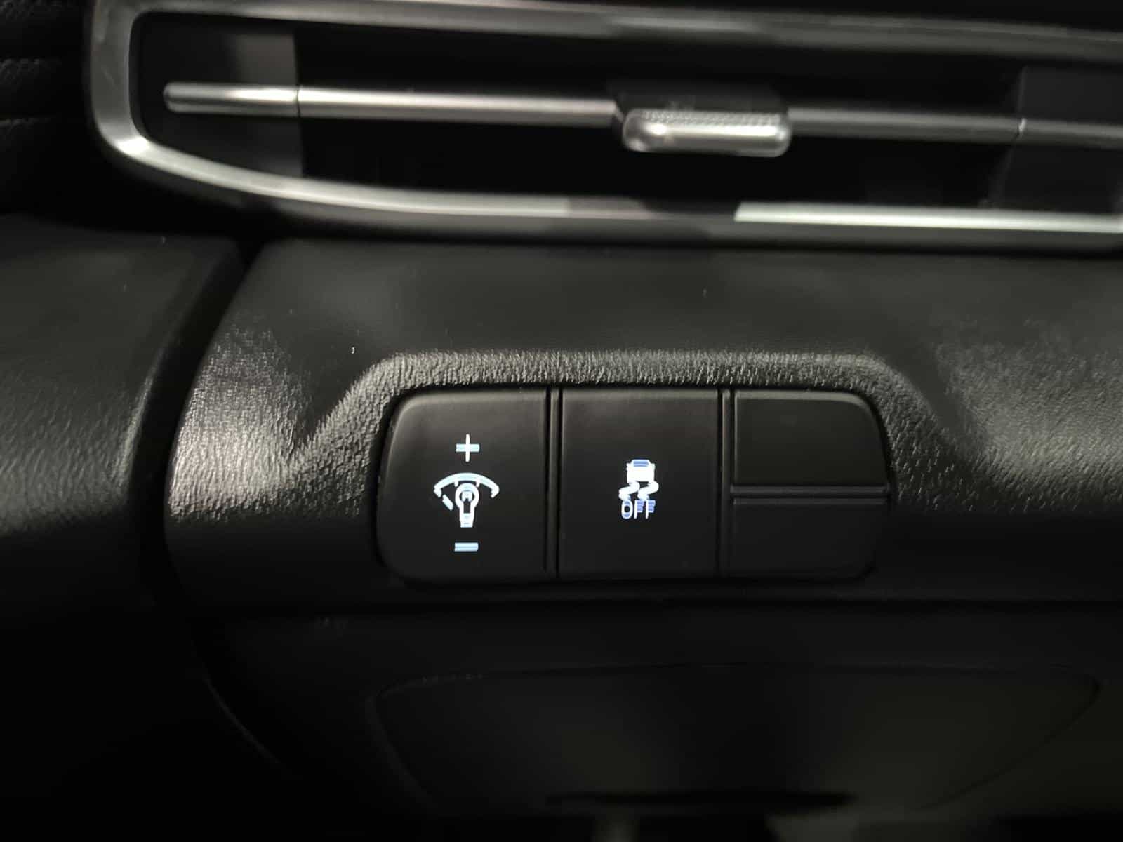 Image 13 Hyundai Elantra Preferred 2024