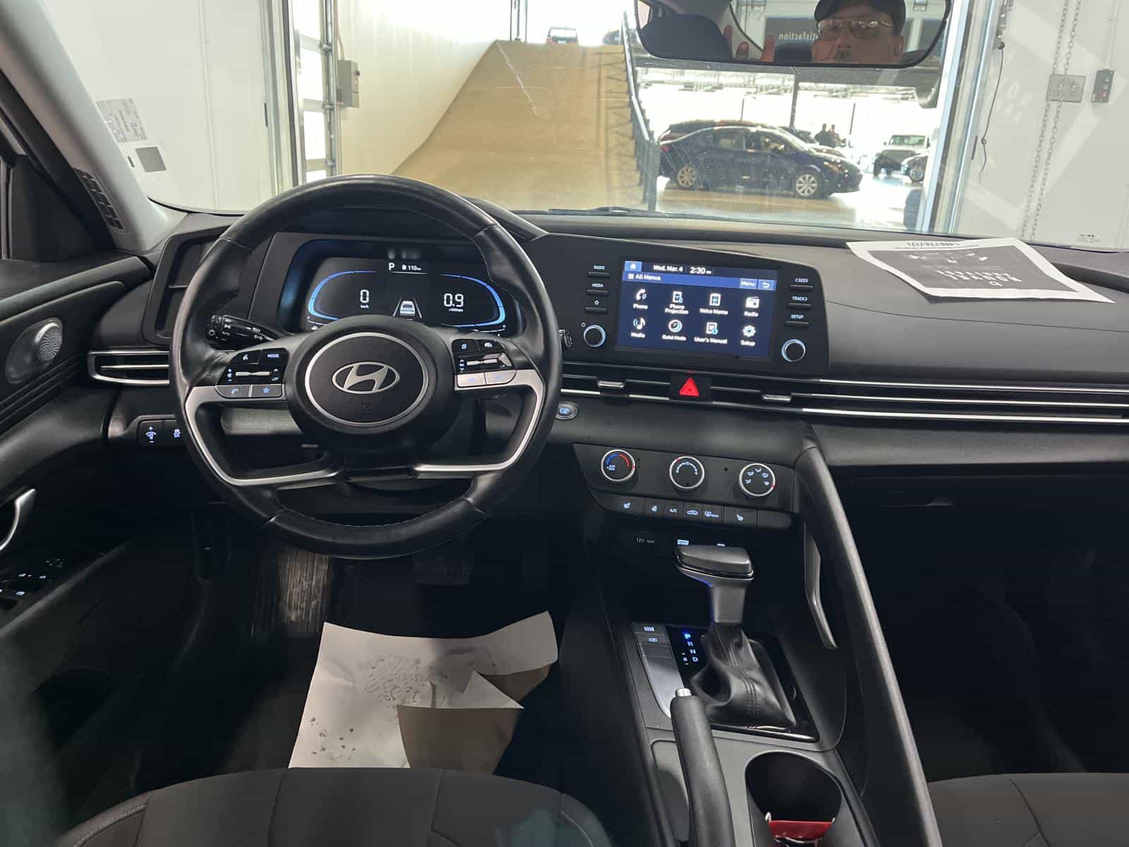 Image 20 Hyundai Elantra Preferred 2024