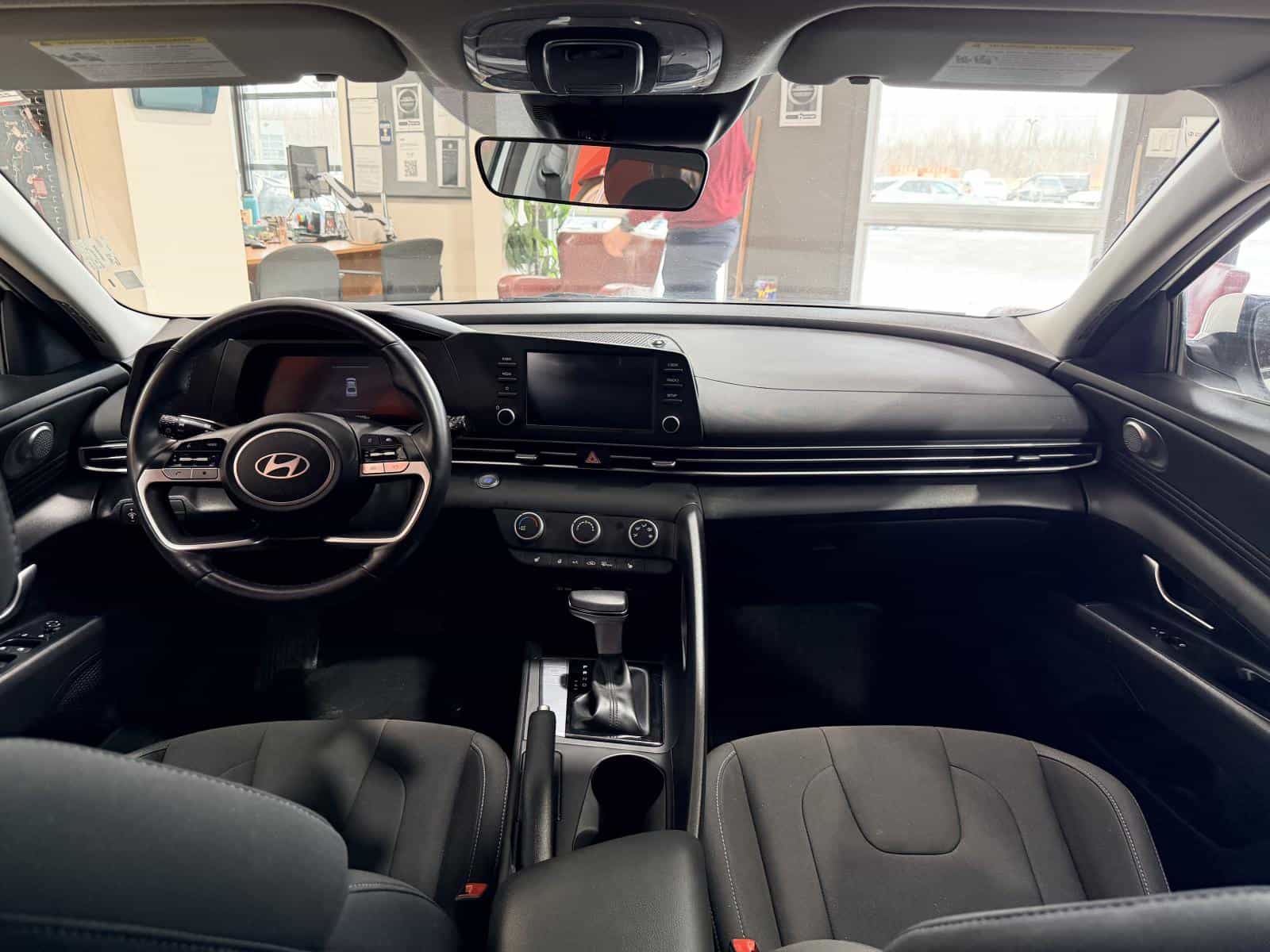 2024 Hyundai Elantra Preferred - Image 27