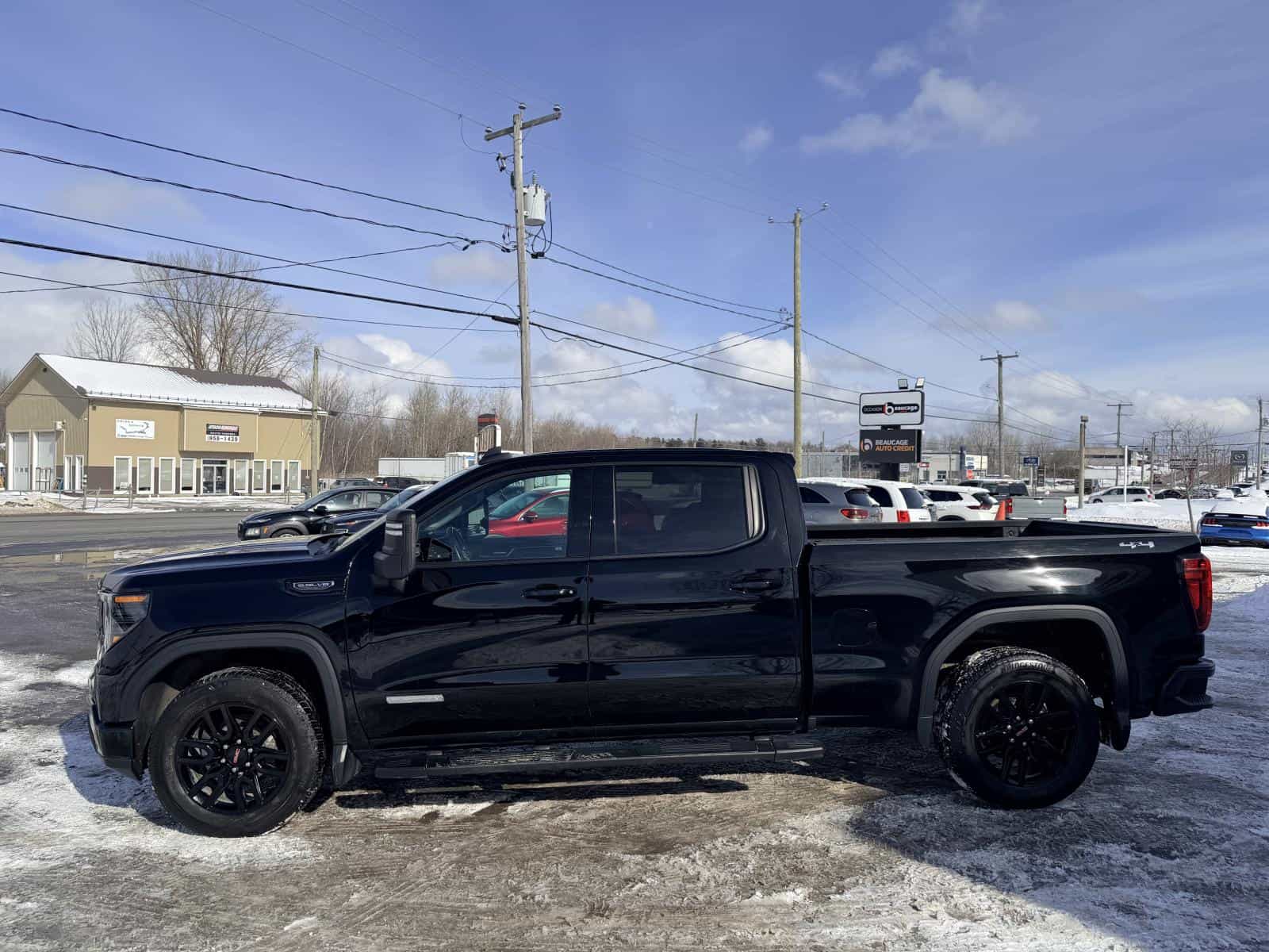 2024 GMC Sierra 1500 Elevation - Image 3