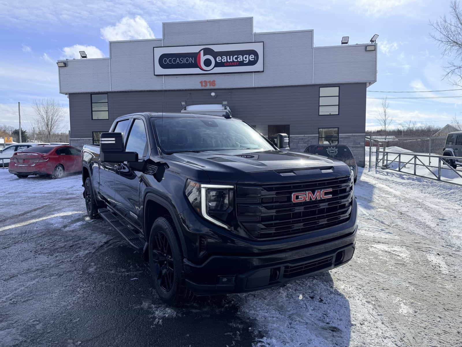 Image 11 GMC Sierra 1500 Elevation 2024