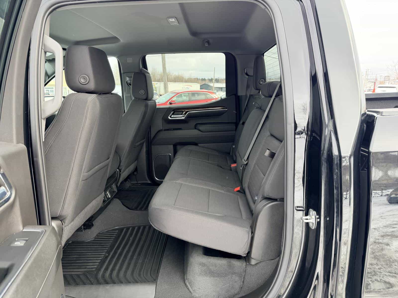 2024 GMC Sierra 1500 Elevation - Image 13