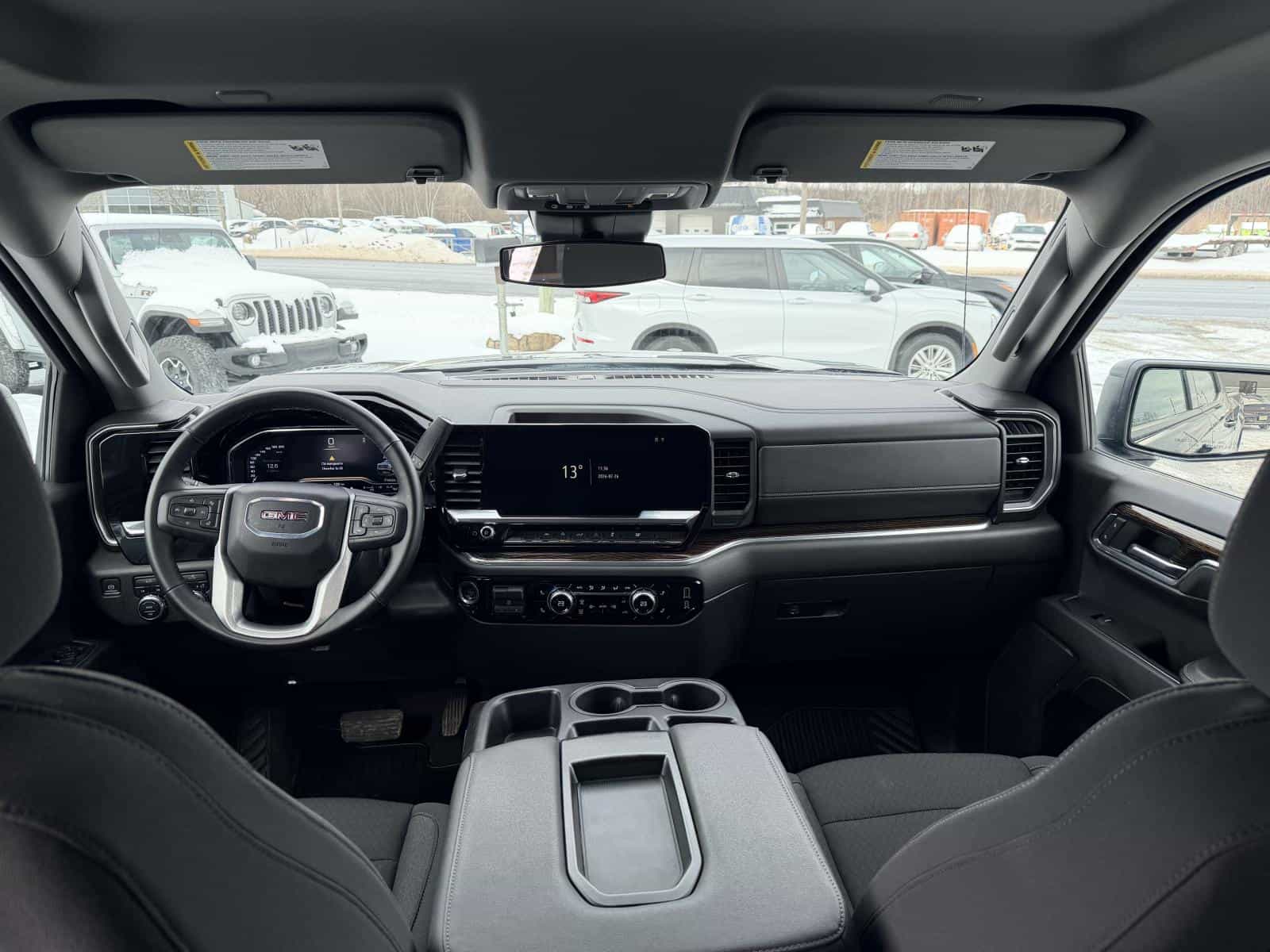 2024 GMC Sierra 1500 Elevation - Image 25