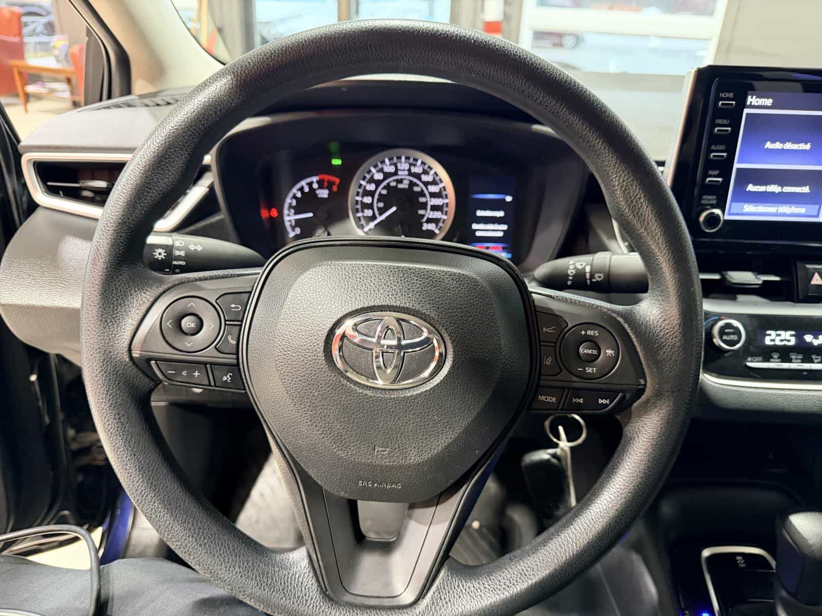 Image 15 Toyota Corolla LE 2021