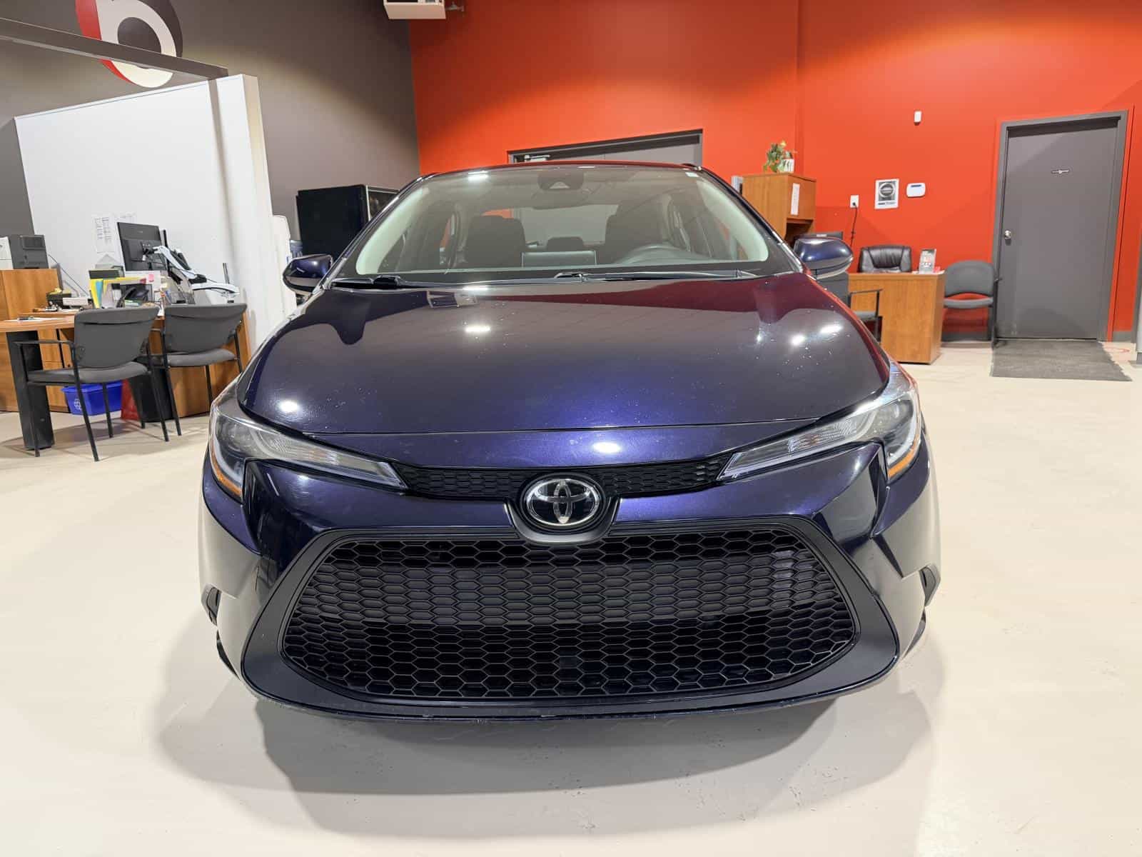 2021 Toyota Corolla LE - Image 11