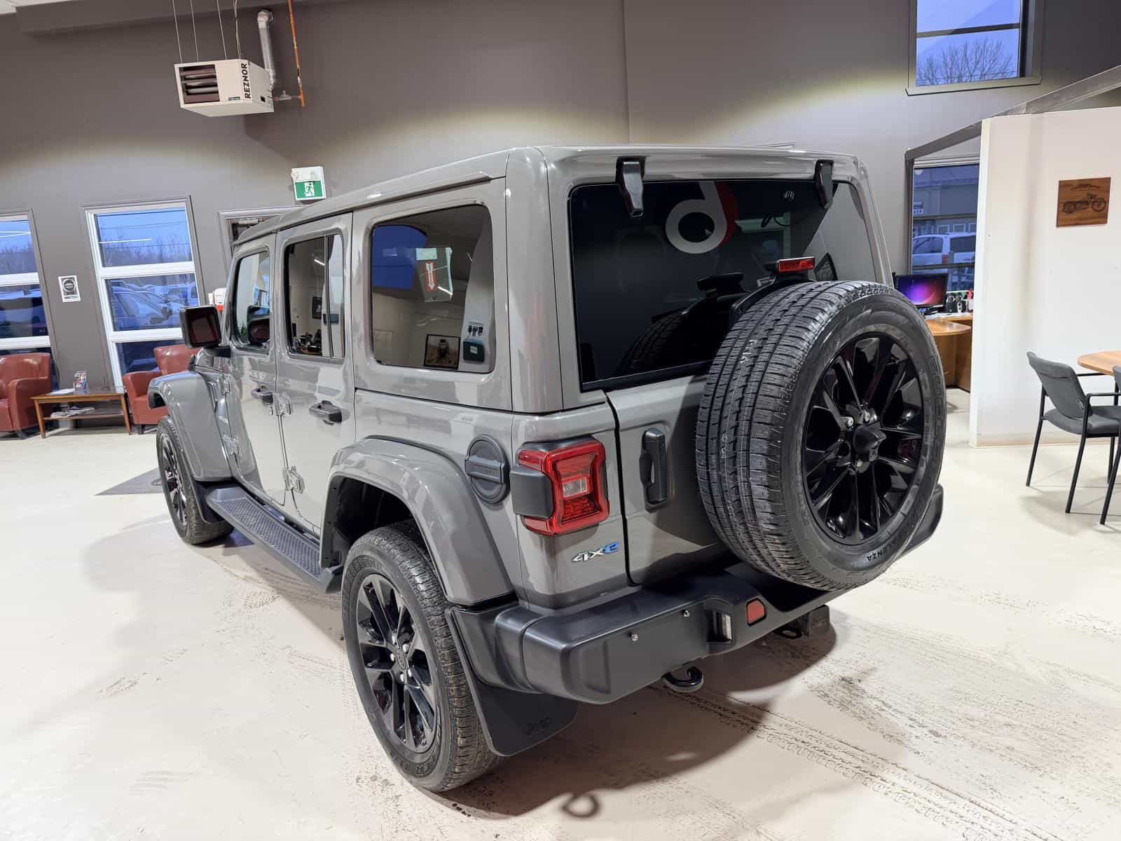 Image 4 Jeep Wrangler Unlimited Sahara 2021