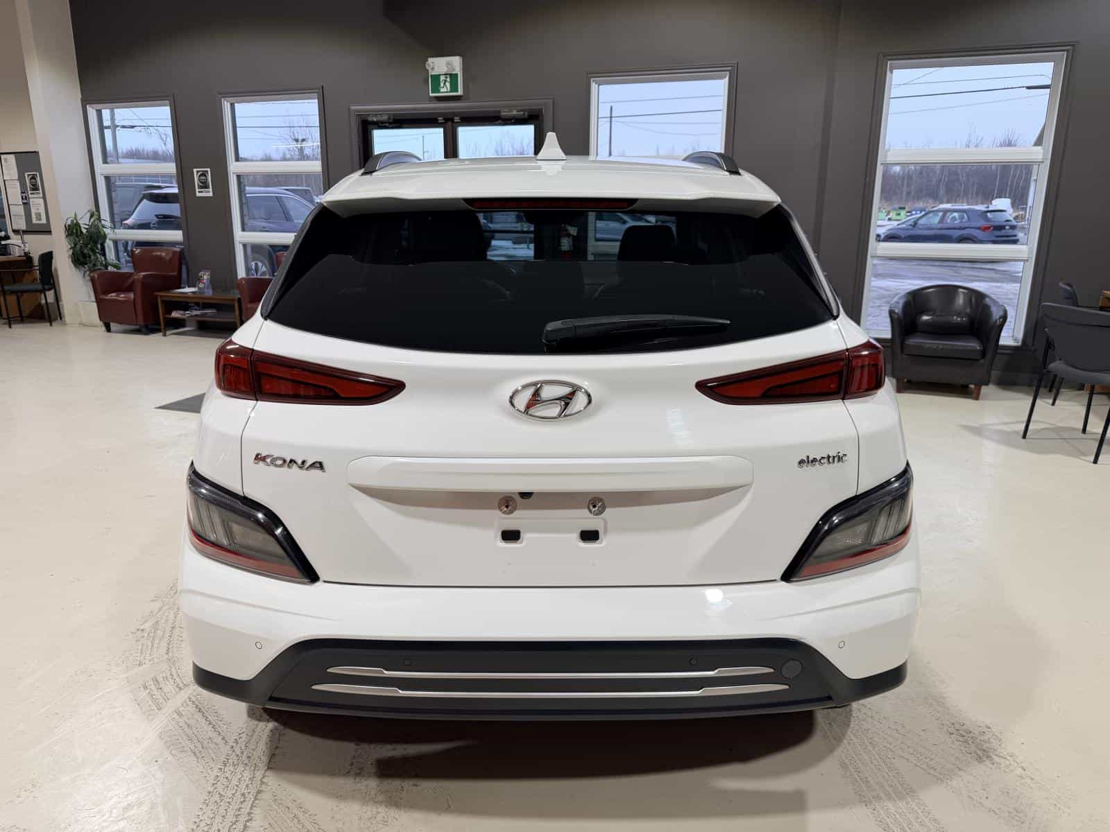 2022 Hyundai Kona EV Ultimate - Image 5