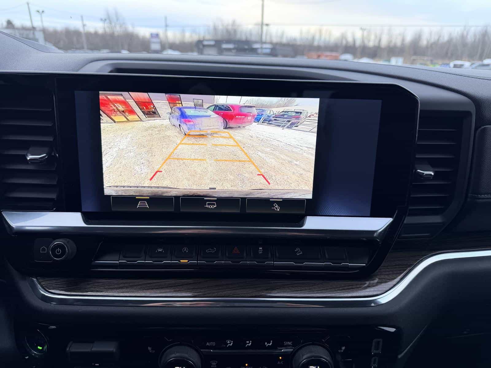 2023 Chevrolet Silverado 1500 LT Trail Boss - Image 24