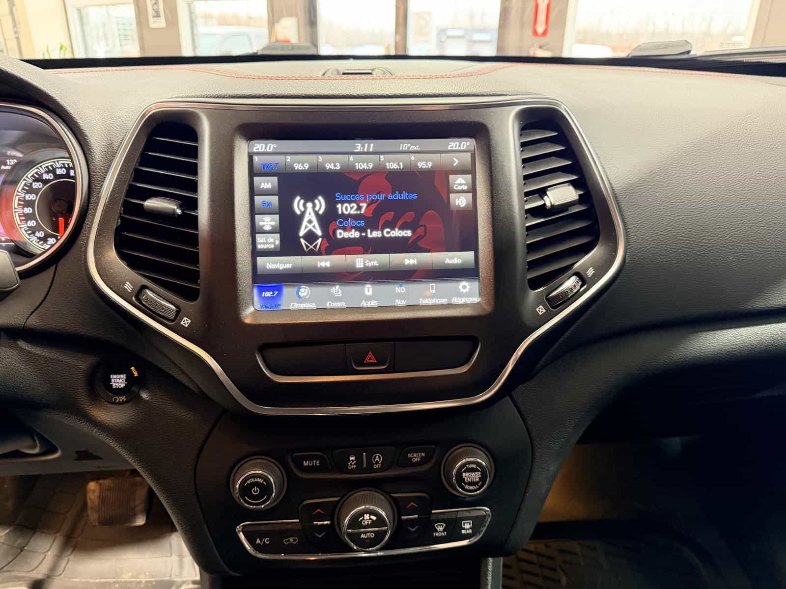 Image 21 Jeep Cherokee Trailhawk 2022