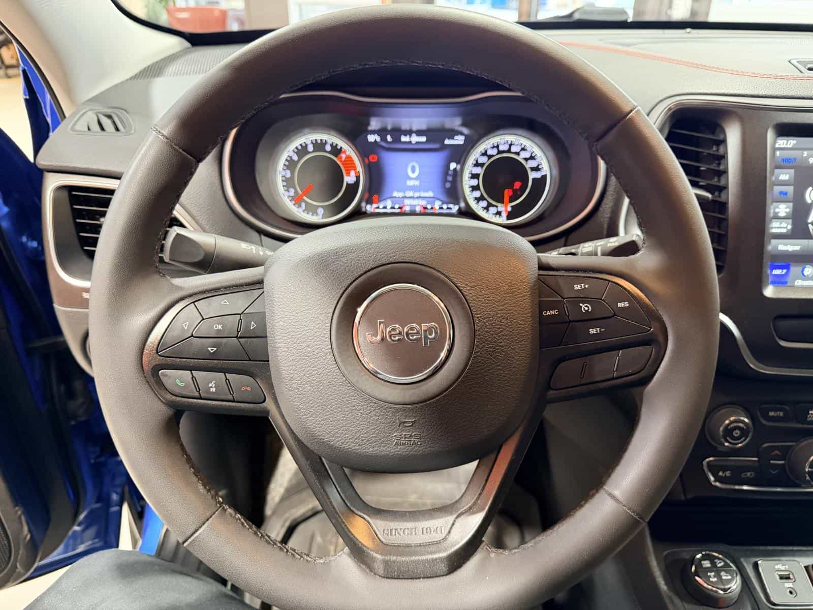 Image 16 Jeep Cherokee Trailhawk 2022