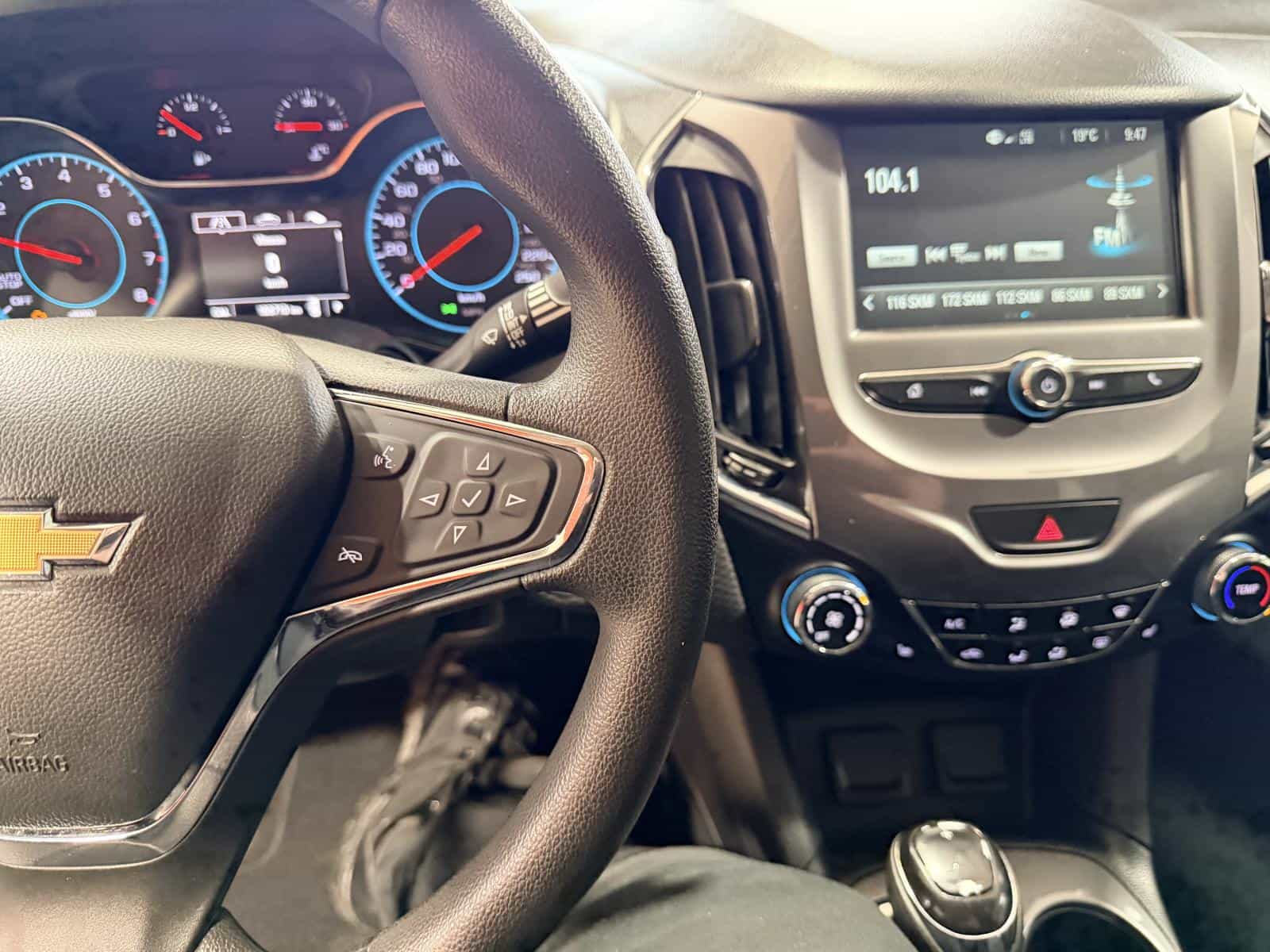 2018 Chevrolet Cruze LT - Image 18