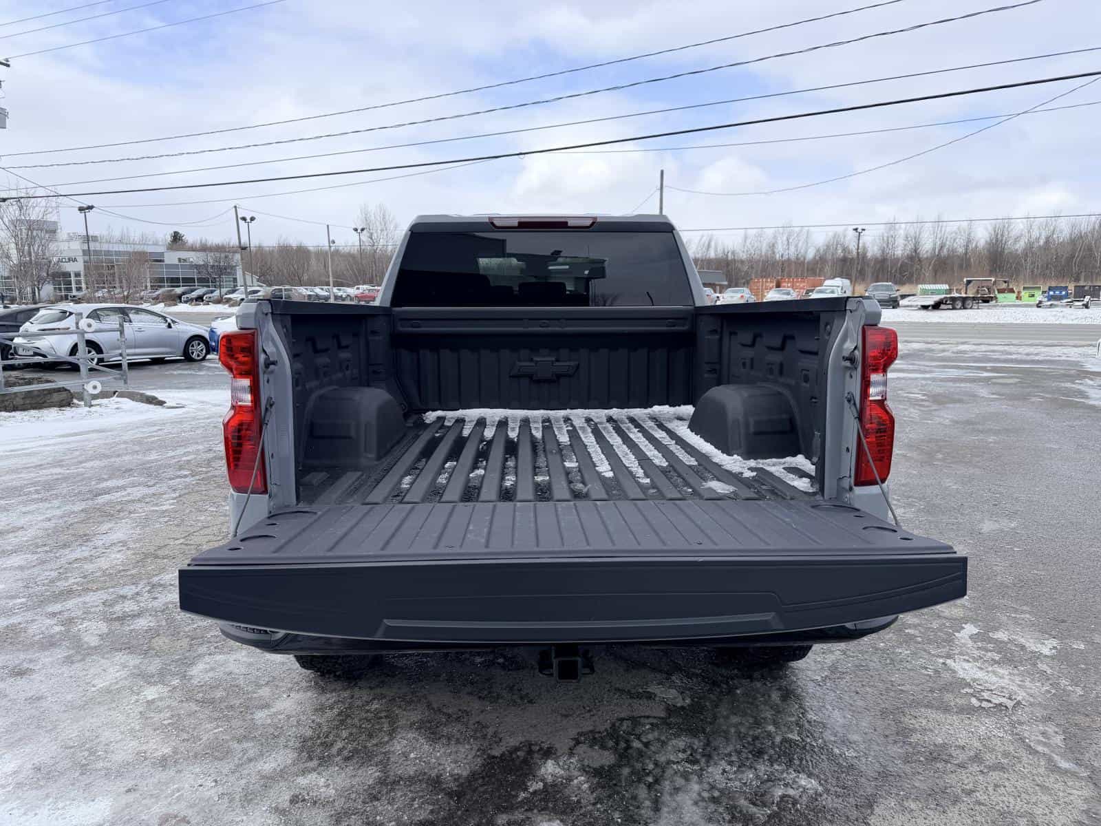 2024 Chevrolet Silverado 1500 Custom Trail Boss - Image 7