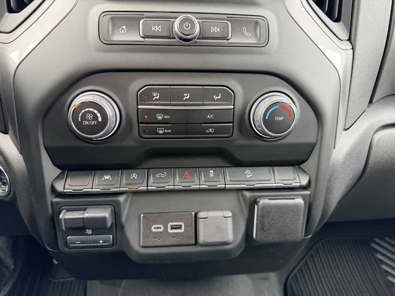 Image 27 Chevrolet Silverado 1500 Custom Trail Boss 2024