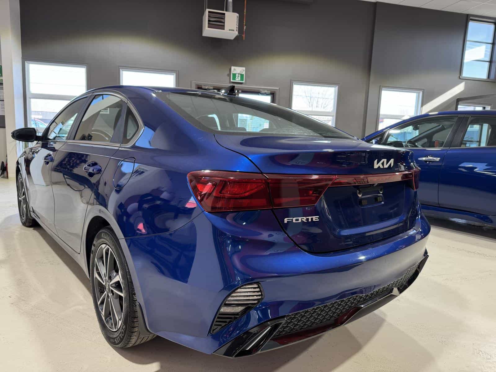 Image 4 Kia Forte EX 2022