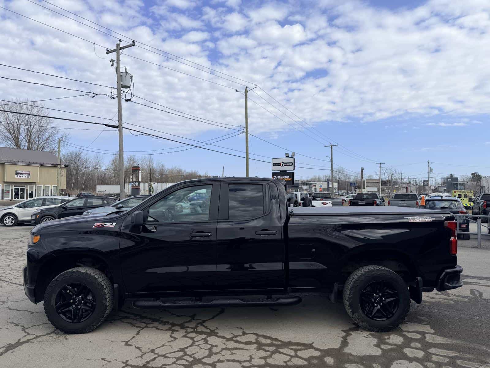 Image 3 Chevrolet Silverado 1500 Custom Trail Boss 2020