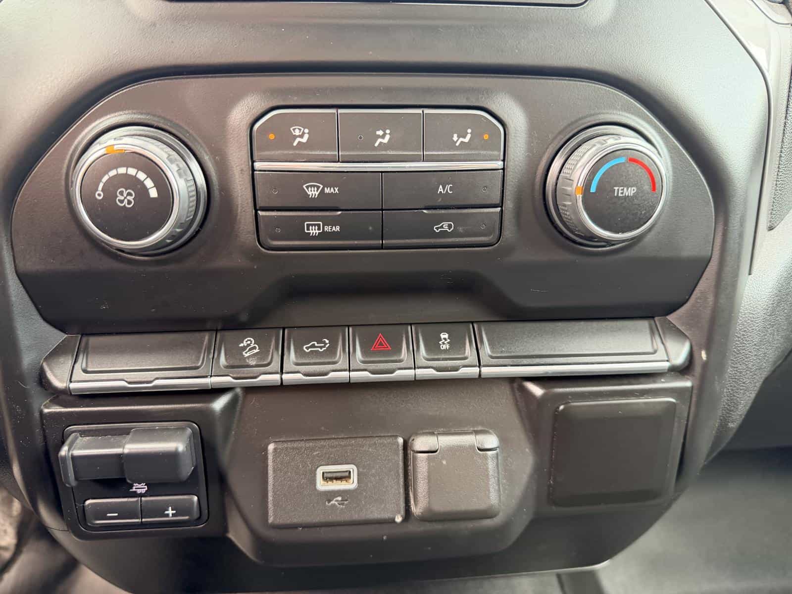 Image 26 Chevrolet Silverado 1500 Custom Trail Boss 2020