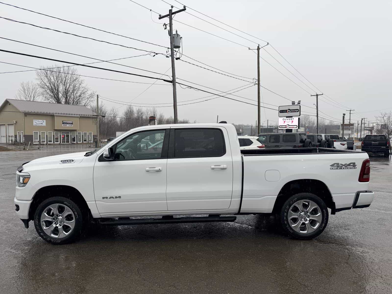 Image 3 RAM 1500 Big Horn 2020