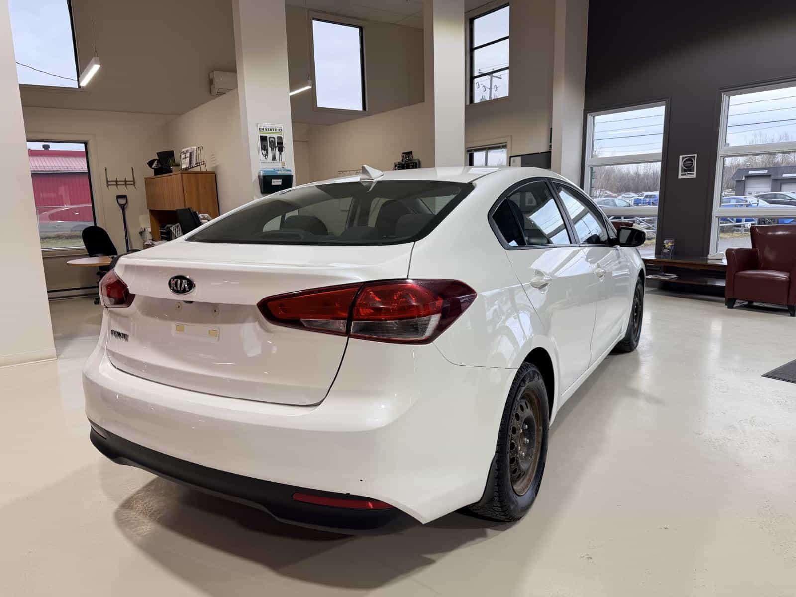 Image 7 Kia Forte LX Plus 2018
