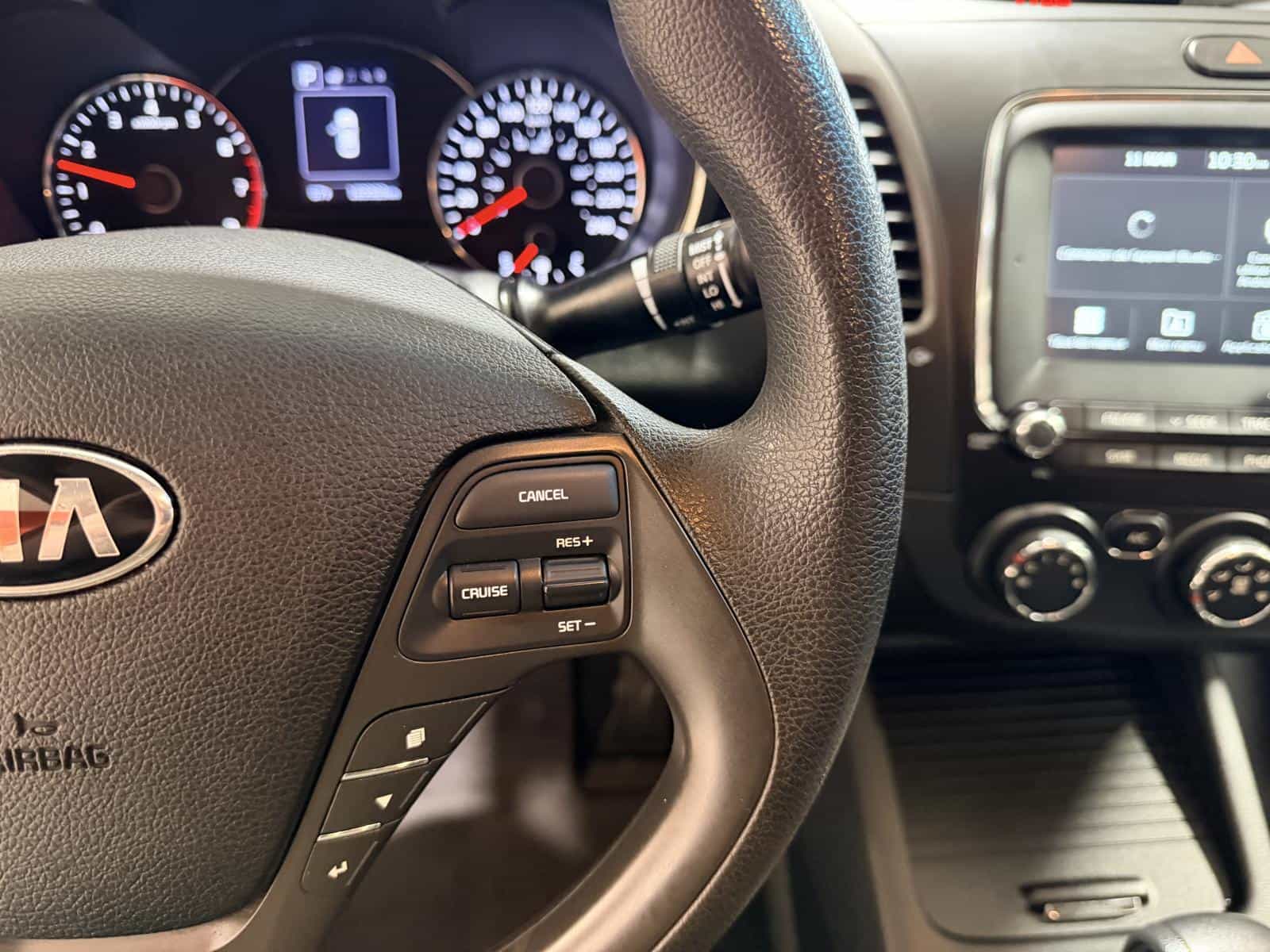 Image 18 Kia Forte LX Plus 2018