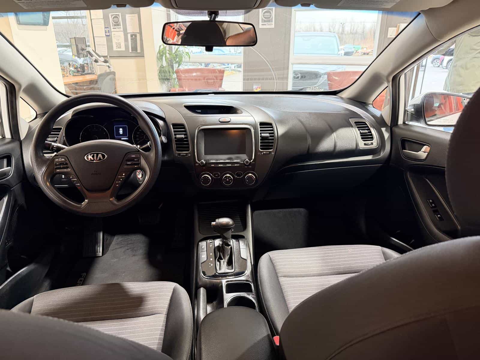 Image 24 Kia Forte LX Plus 2018