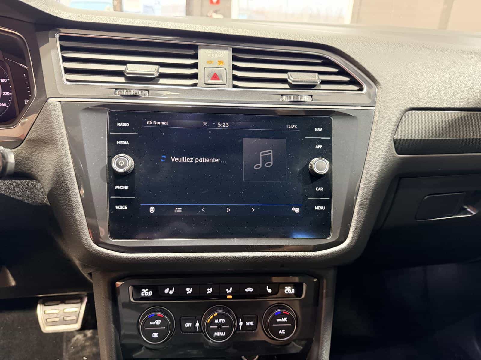 2020 Volkswagen Tiguan Highline - Image 25