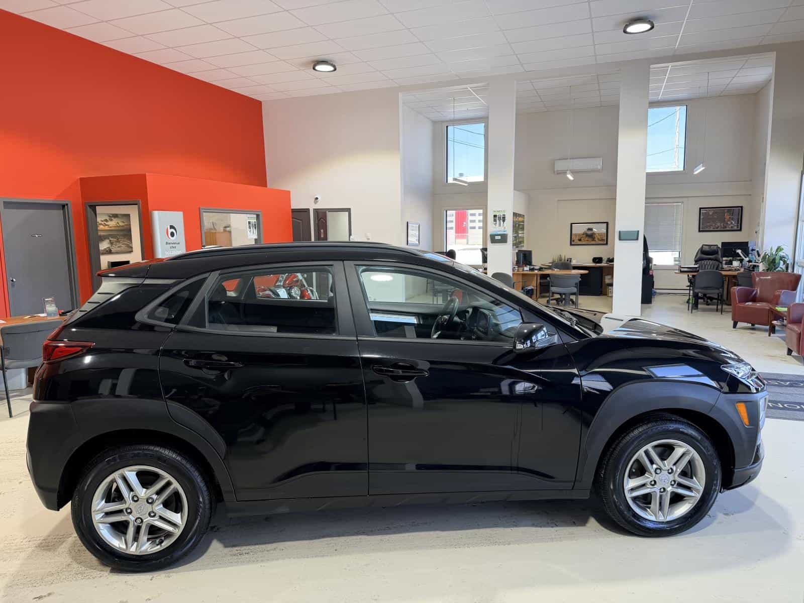 2021 Hyundai Kona Essential - Image 9