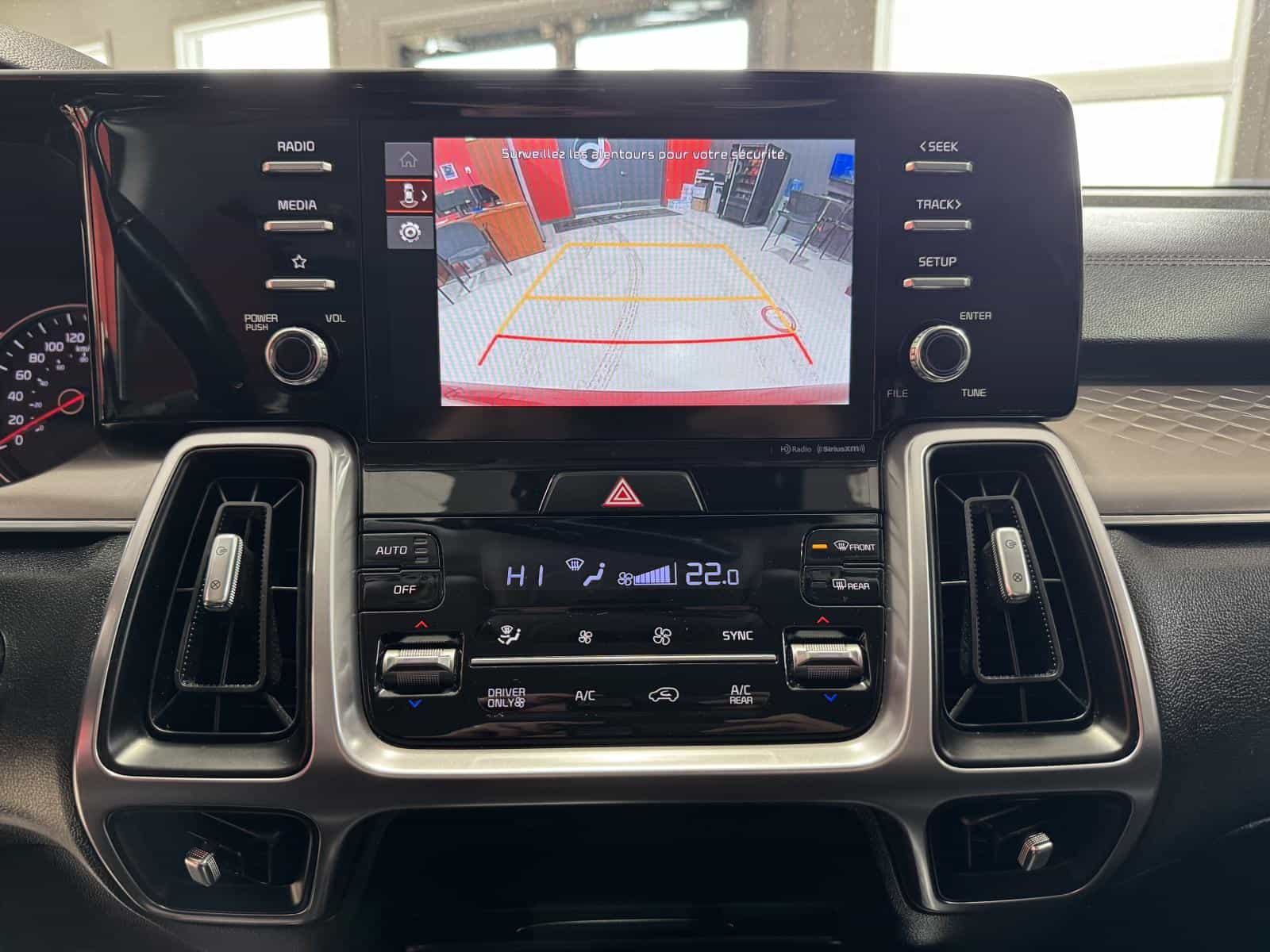 2022 Kia Sorento SX - Image 25