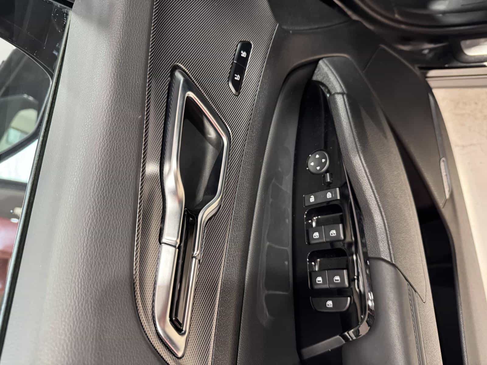 2023 Kia Sportage SX PHEV - Image 14