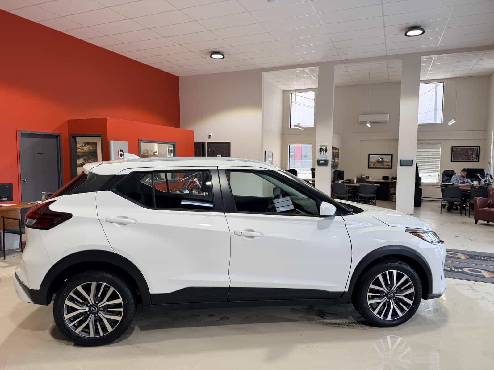 Image 9 Nissan Kicks SV 2024