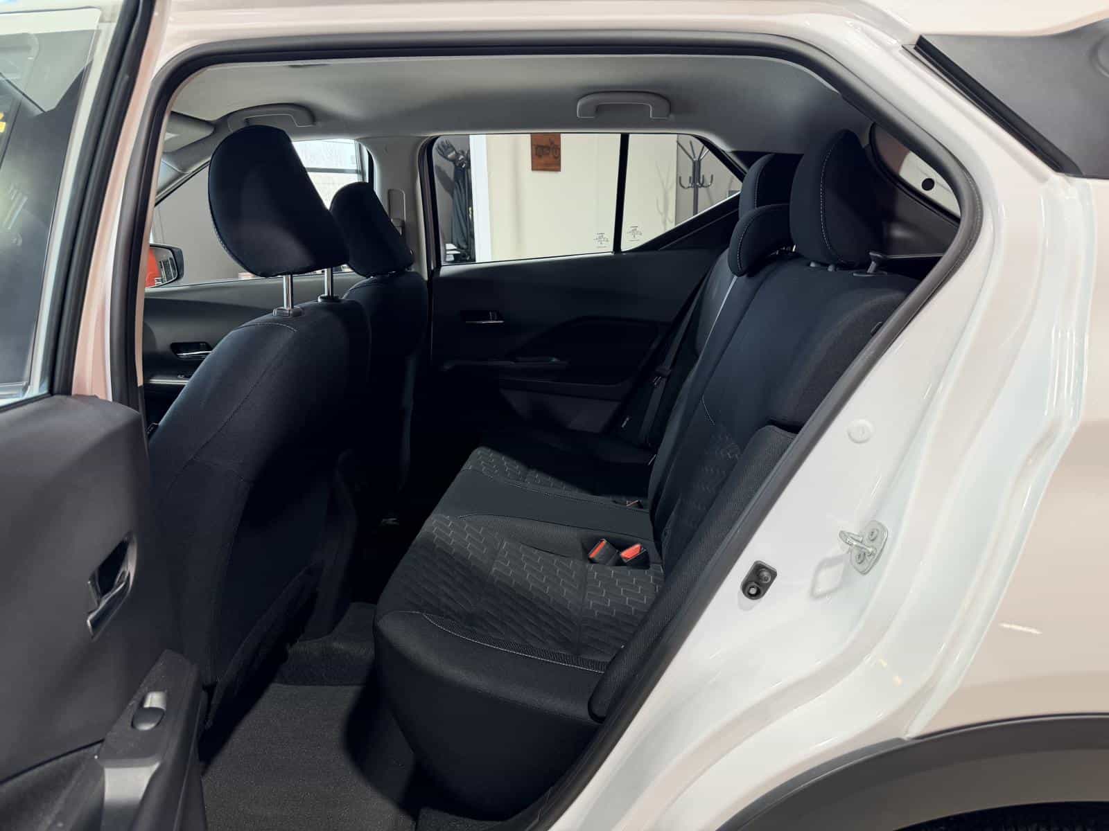 2024 Nissan Kicks SV - Image 13